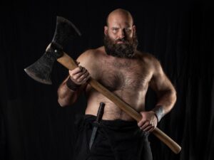 Zdeněk Lamka, der Wikinger unter den Motorsägenschnitzern